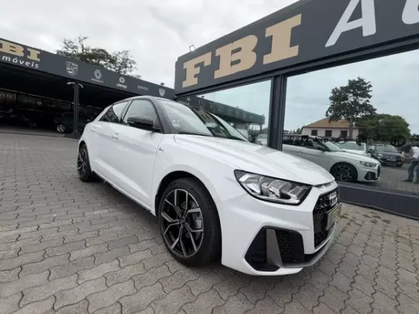 Audi A1 Sportback 2023 - 27900 EUR, 76460 km - AUTO.MOTO.pt - 76460km - foto 6 de 12