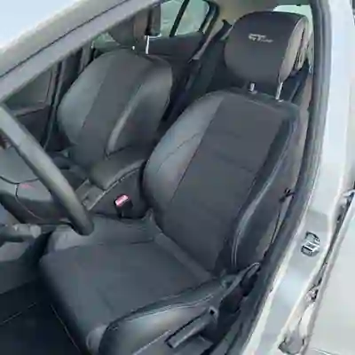 Renault Mégane 2014 - 10900 EUR, 134018 km - 134018km - foto 5 de 12