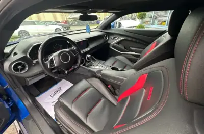 Chevrolet Camaro 2018 - 49999 EUR, 55000 km - AUTO.MOTO.pt - 55000km - foto 8 de 14
