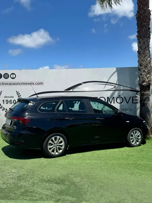 Fiat Tipo Station Wagon 2018 - 8990 EUR, 170836 km - AUTO.MOTO.pt - 170836km - foto 5 de 21