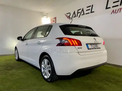 Peugeot 308 2019 - 11250 EUR, 107000 km - AUTO.MOTO.pt - 107000km - foto 8 de 27