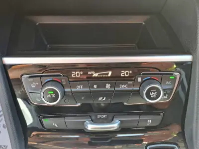 BMW 216 Gran Tourer 2019 - 19500 EUR, 111050 km - AUTO.MOTO.pt - 111050km - foto 51 de 63