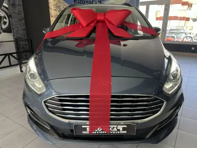 Ford Galaxy 2020 - 23600 EUR, 113610 km - 113610km - foto 5 de 25