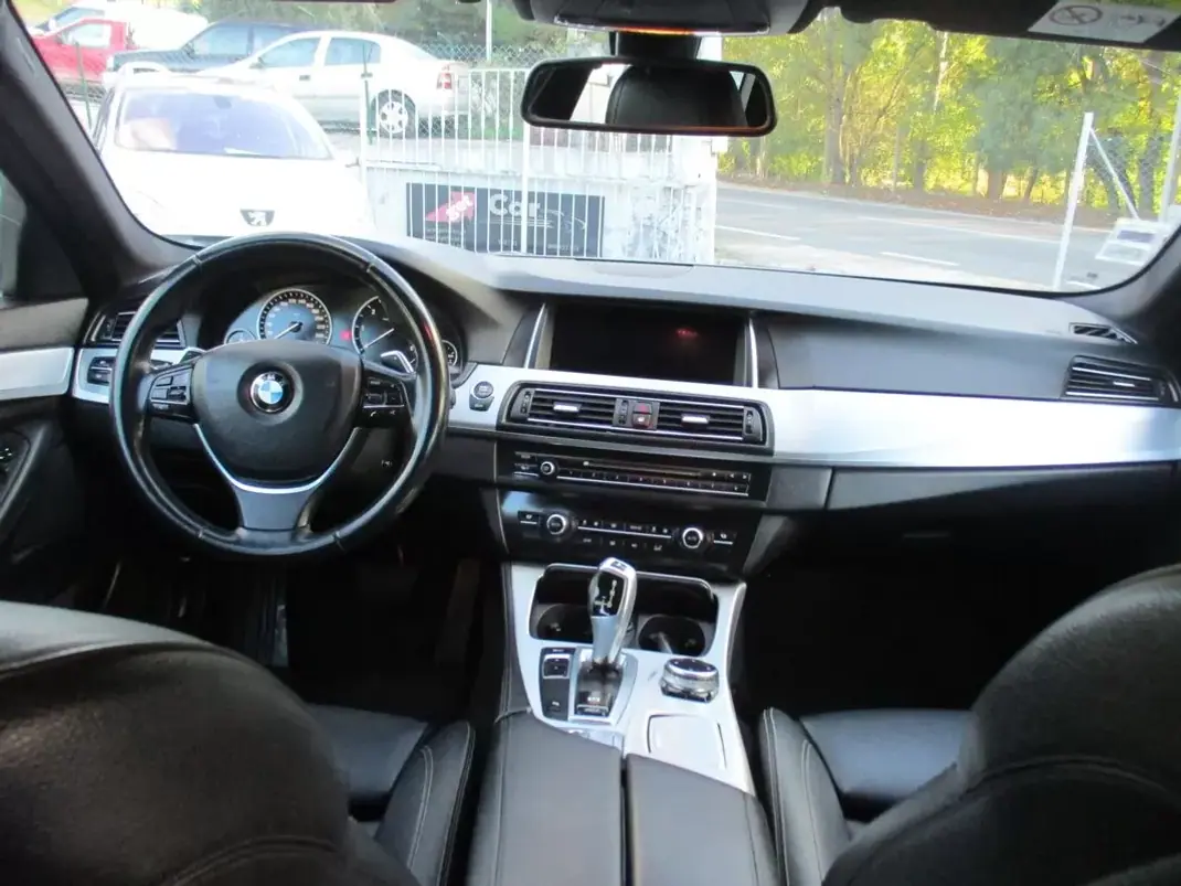 BMW 520 2016 - 16990 EUR, 225000 km - 225000km - foto 12 de 27