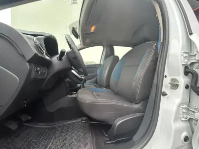 Dacia Sandero 2015 - 8500 EUR, 58577 km - 58577km - foto 14 de 19