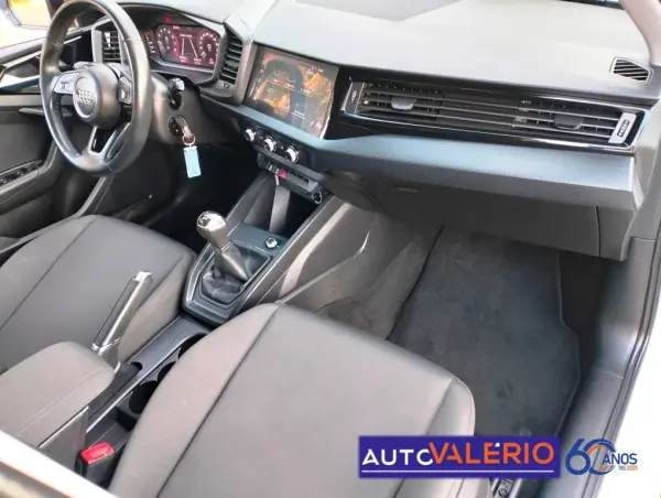 Audi A1 Sportback 2019 - 18950 EUR, 69000 km - AUTO.MOTO.pt - 69000km - foto 27 de 31