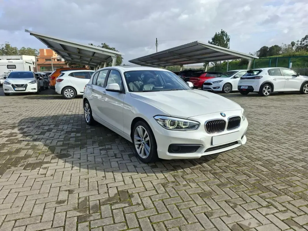 BMW 116 2015 - 17250 EUR, 100547 km - AUTO.MOTO.pt - 100547km - foto 4 de 33