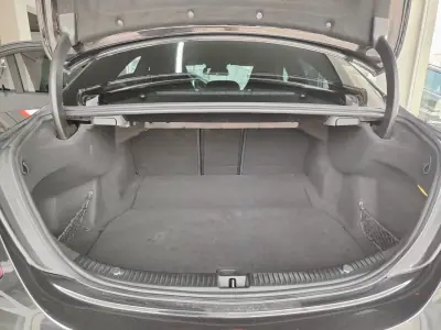 Mercedes-Benz C 63 AMG 2015 - 59500 EUR, 60000 km - AUTO.MOTO.pt - 60000km - foto 16 de 51