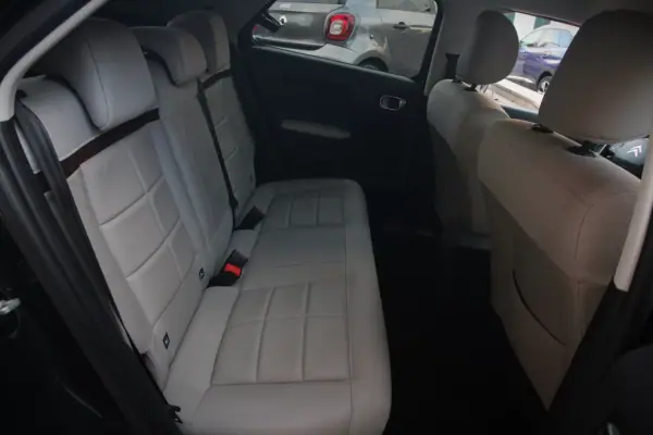 Citroën C4 Cactus 2018 - 13990 EUR, 113200 km - AUTO.MOTO.pt - 113200km - foto 19 de 30