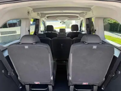 Citroën Berlingo 2021 - 18500 EUR, 211000 km - AUTO.MOTO.pt - 211000km - foto 29 de 37