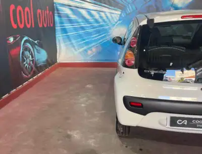 Citroën C1 2014 - 6750 EUR, 105000 km - AUTO.MOTO.pt - 105000km - foto 17 de 32