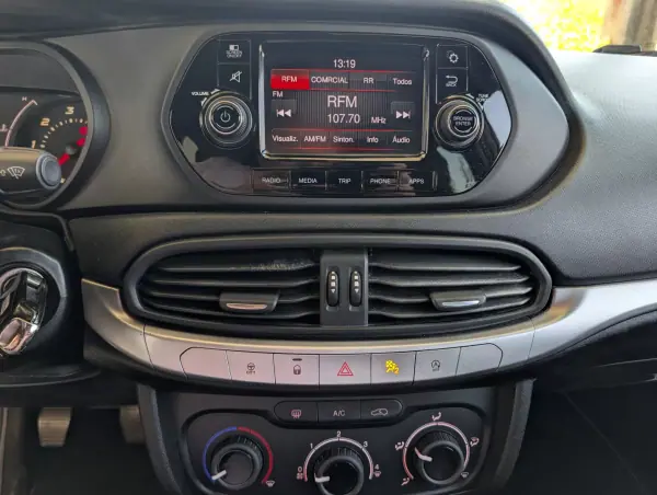 Fiat Tipo 2020 - 8900 EUR, 169920 km - AUTO.MOTO.pt - 169920km - foto 17 de 22
