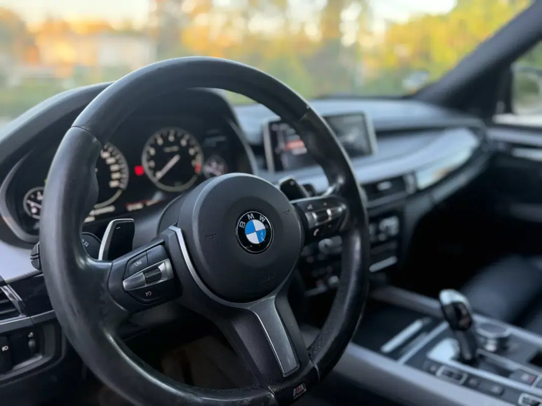 BMW X5 2017 - 33999 EUR, 170000 km - 170000km - foto 10 de 19