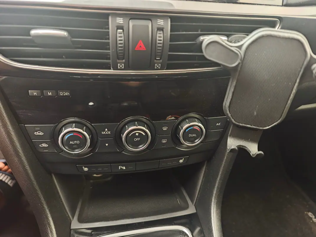 Mazda 6 2013 - 10600 EUR, 114200 km - 114200km - foto 4 de 15