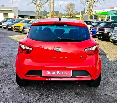 SEAT Ibiza 2015 - 9990 EUR, 128257 km - AUTO.MOTO.pt - 128257km - foto 7 de 22