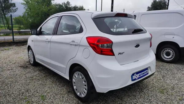 Ford KA 2017 - 9998 EUR, 0 km - AUTO.MOTO.pt - foto 20 de 21