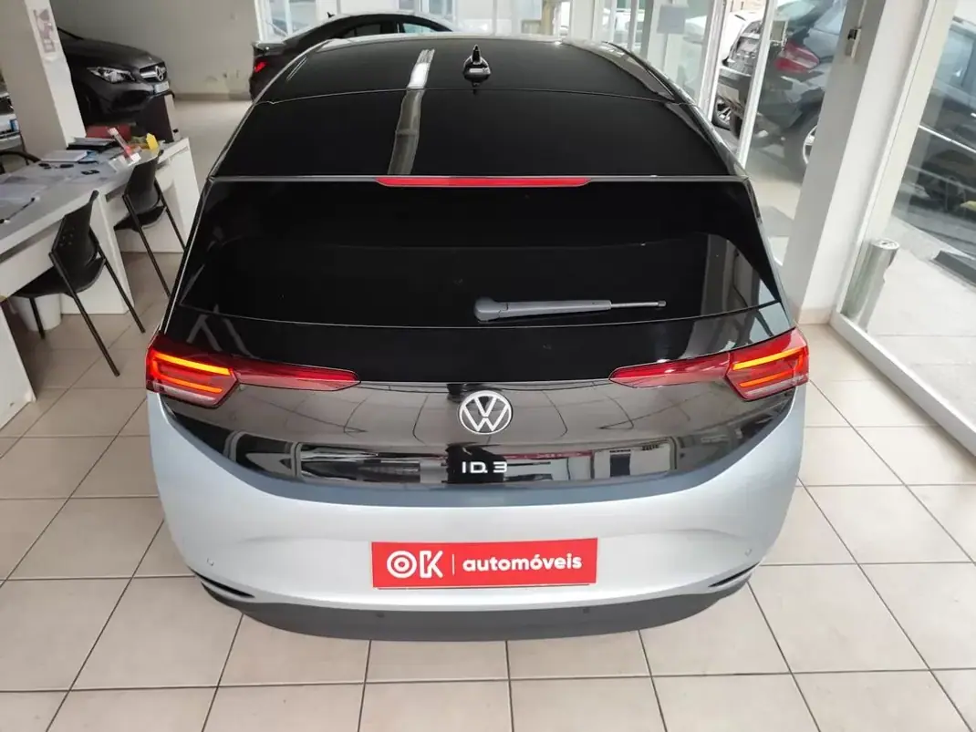 Volkswagen ID.3 2023 - 25950 EUR, 19300 km - AUTO.MOTO.pt - 19300km - foto 10 de 35