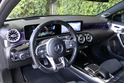 Mercedes-Benz A 35 AMG 2019 - 35900 EUR, 122000 km - 122000km - foto 13 de 24