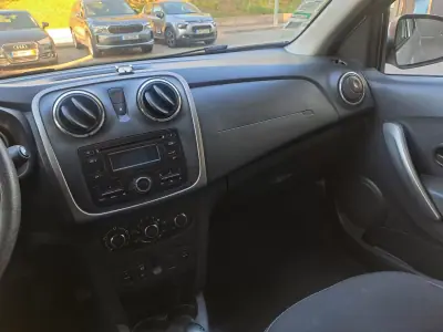 Dacia Logan MCV 2016 - 8500 EUR, 120000 km - AUTO.MOTO.pt - 120000km - foto 14 de 23