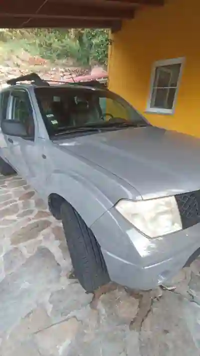 Nissan Navara 2005