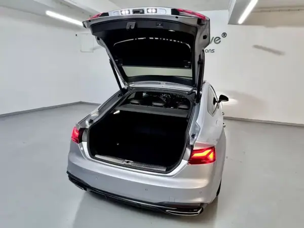 Audi A5 Sportback 2020 - 29950 EUR, 159000 km - AUTO.MOTO.pt - 159000km - foto 57 de 60