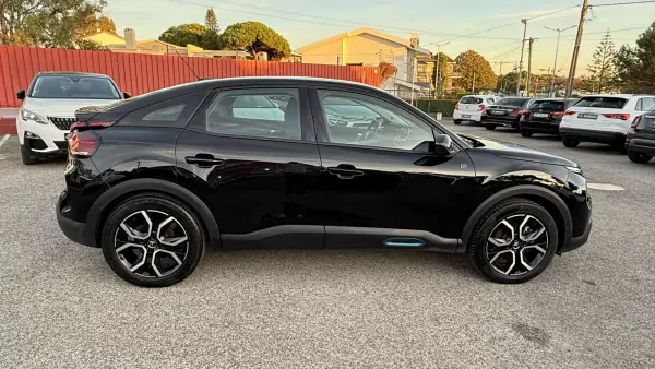Citroën e-C4 2022 - 20900 EUR, 23500 km - AUTO.MOTO.pt - 23500km - foto 8 de 51