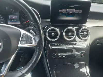 Mercedes-Benz GLC 250 2017 - 29700 EUR, 197300 km - AUTO.MOTO.pt - 197300km - foto 10 de 10
