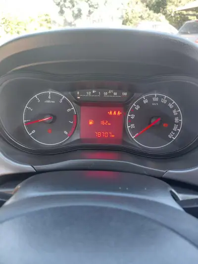 Opel Corsa 2019 - 10900 EUR, 70000 km - AUTO.MOTO.pt - 70000km - foto 6 de 12
