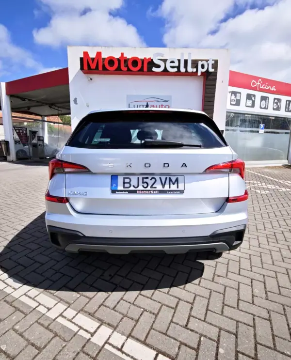 Skoda Kamiq 2024 - 21400 EUR, 42000 km - AUTO.MOTO.pt - 42000km - foto 10 de 11