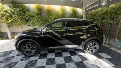 Renault Captur 2023 - 22900 EUR, 24425 km - AUTO.MOTO.pt - 24425km - foto 4 de 22