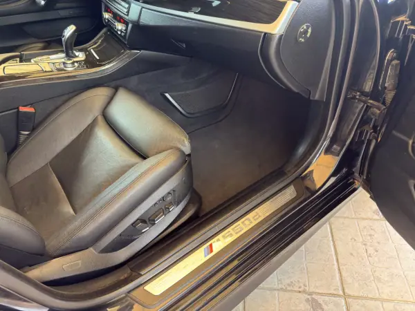 BMW M550d 2013 - 27950 EUR, 124744 km - AUTO.MOTO.pt - 124744km - foto 51 de 53