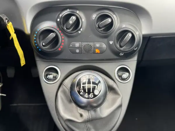Fiat 500 2021 - 12490 EUR, 104950 km - AUTO.MOTO.pt - 104950km - foto 18 de 21