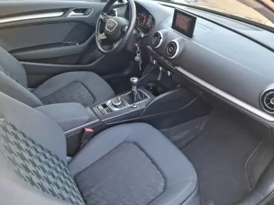 Audi A3 2014 - 14900 EUR, 250000 km - AUTO.MOTO.pt - 250000km - foto 25 de 38