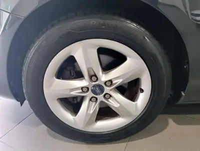 Ford Focus SW 2010 - 5990 EUR, 112000 km - AUTO.MOTO.pt - 112000km - foto 12 de 51