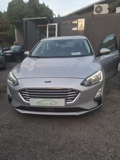 Ford Focus 2019 - 12800 EUR, 154109 km - foto 1 de 19