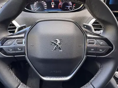 Peugeot 3008 2023 - 29900 EUR, 70916 km - AUTO.MOTO.pt - 70916km - foto 12 de 22