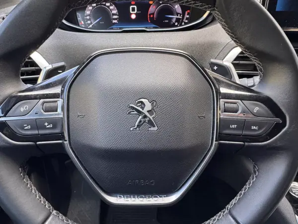 Peugeot 3008 2023 - 29900 EUR, 70916 km - AUTO.MOTO.pt - 70916km - foto 12 de 22