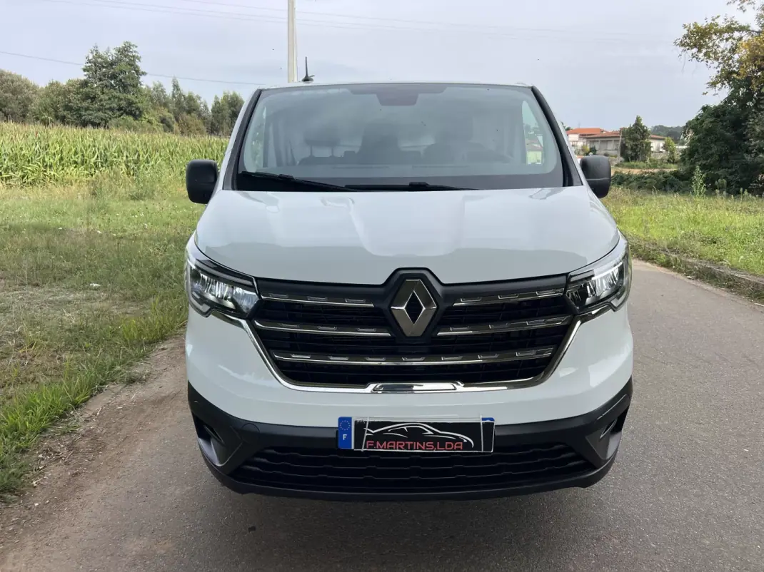 Renault TRAFIC 2.0 BlueDci L2H1 Longa Grand Confort 130 cv GPS 2022 - 21350 EUR, 46000 km - AUTO.MOTO.pt - 46000km - foto 7 de 34