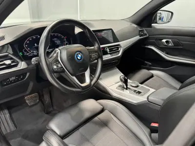 BMW 320 2022 - 27890 EUR, 93000 km - AUTO.MOTO.pt - 93000km - foto 27 de 39