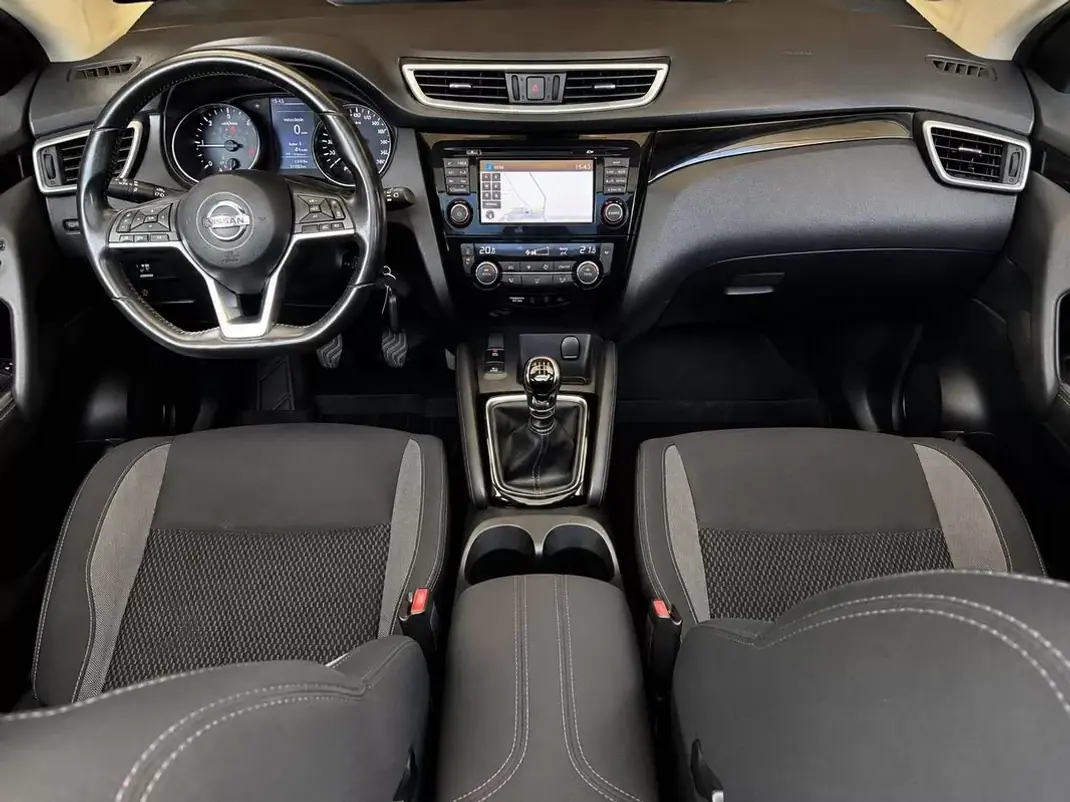 Nissan Qashqai 2018 - 16890 EUR, 94255 km - AUTO.MOTO.pt - 94255km - foto 6 de 19