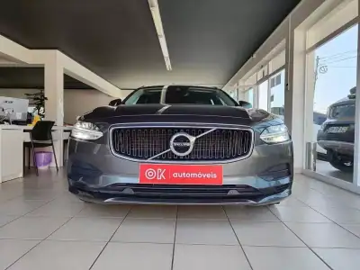 Volvo V90 2018 - 20990 EUR, 188000 km - AUTO.MOTO.pt - 188000km - foto 3 de 35