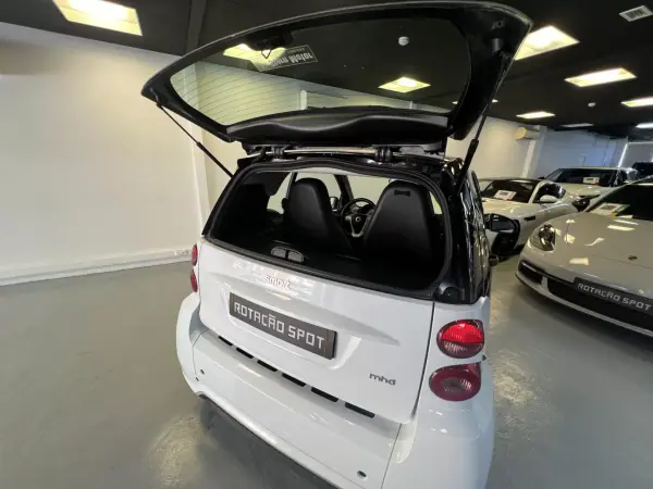 Smart ForTwo Coupé 2013 - 7990 EUR, 165000 km - AUTO.MOTO.pt - 165000km - foto 44 de 47