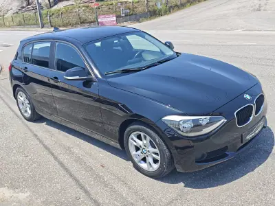 BMW 116 2011 - 11000 EUR, 231000 km - AUTO.MOTO.pt - 231000km - foto 5 de 26