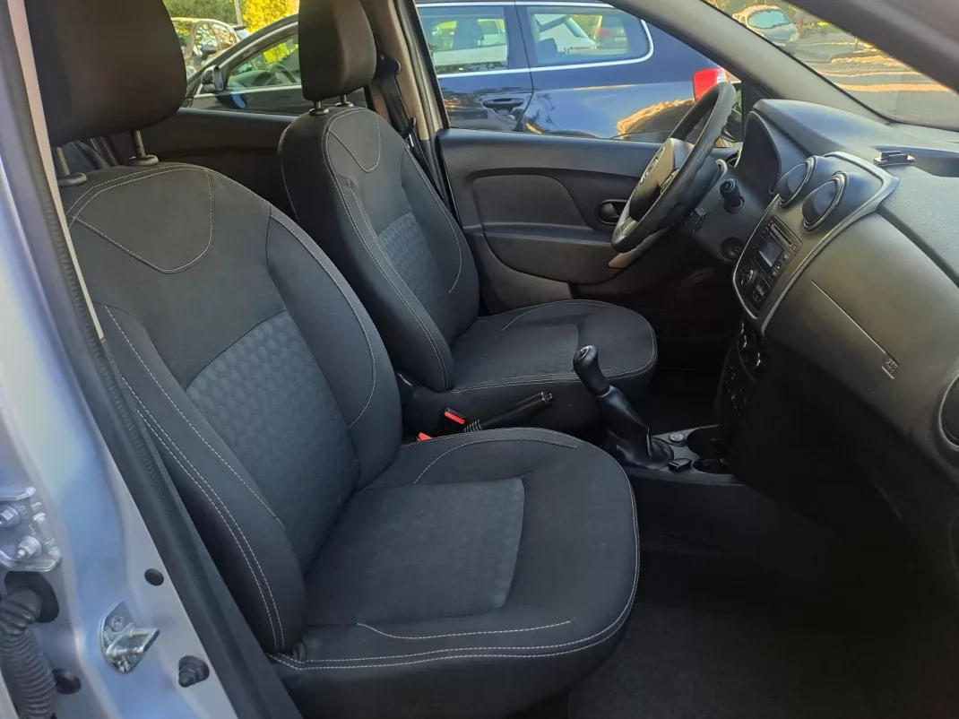 Dacia Logan MCV 2016 - 8500 EUR, 120000 km - AUTO.MOTO.pt - 120000km - foto 23 de 23