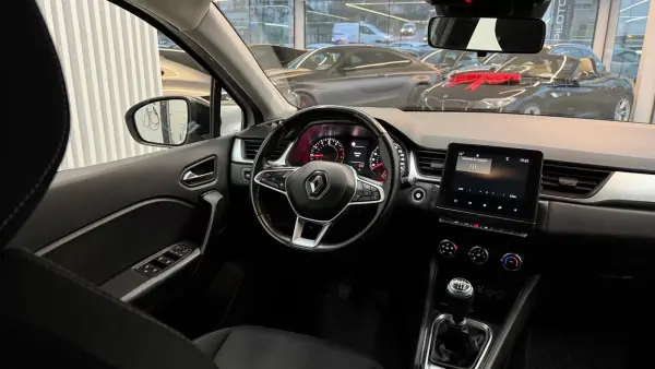 Renault Captur 2021 - 13990 EUR, 167491 km - AUTO.MOTO.pt - 167491km - foto 14 de 29