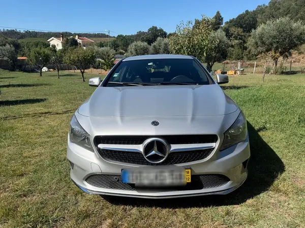 Mercedes-Benz CLA 180 2018 — foto 3 de 10