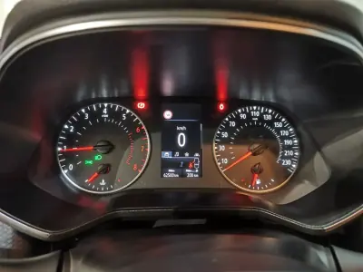 Renault Clio 2019 - 12300 EUR, 62000 km - 62000km - foto 14 de 22