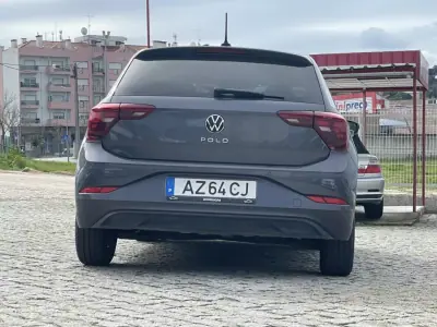 Volkswagen Polo 2023 - 18750 EUR, 44308 km - AUTO.MOTO.pt - 44308km - foto 4 de 11