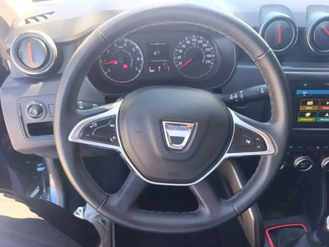 Dacia Duster 2019 - 15900 EUR, 41000 km - 41000km - foto 23 de 26