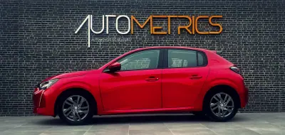 Peugeot 208 2021 - 15750 EUR, 102000 km - AUTO.MOTO.pt - 102000km - foto 12 de 14